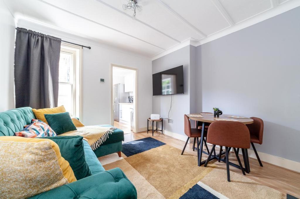 One Bedroom Flat In The Heart Of Brixton London Exterior foto