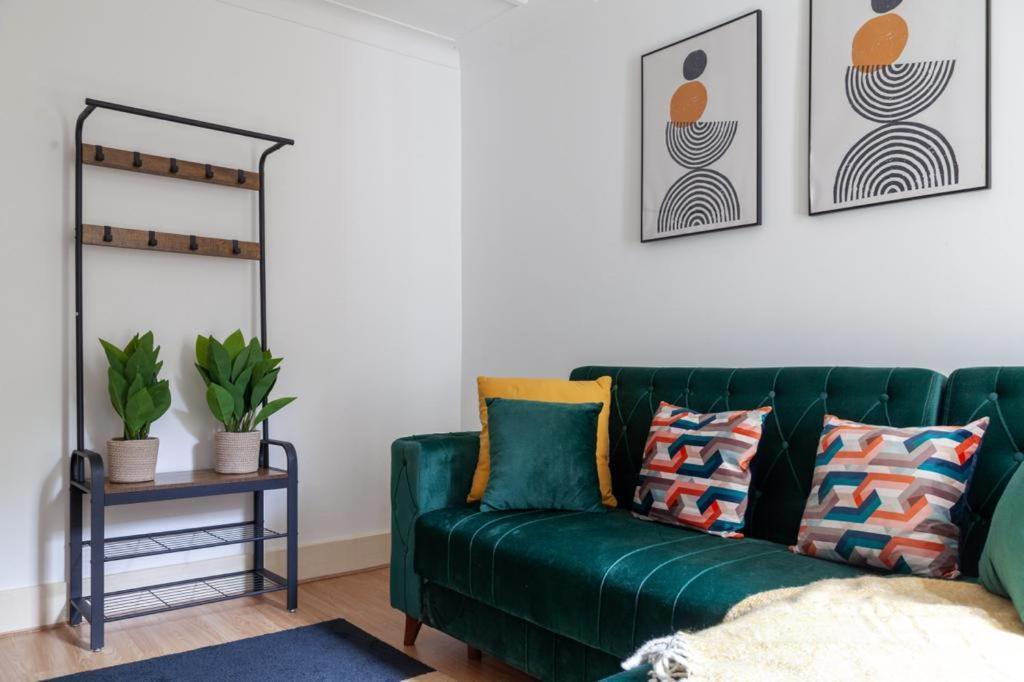 One Bedroom Flat In The Heart Of Brixton London Exterior foto