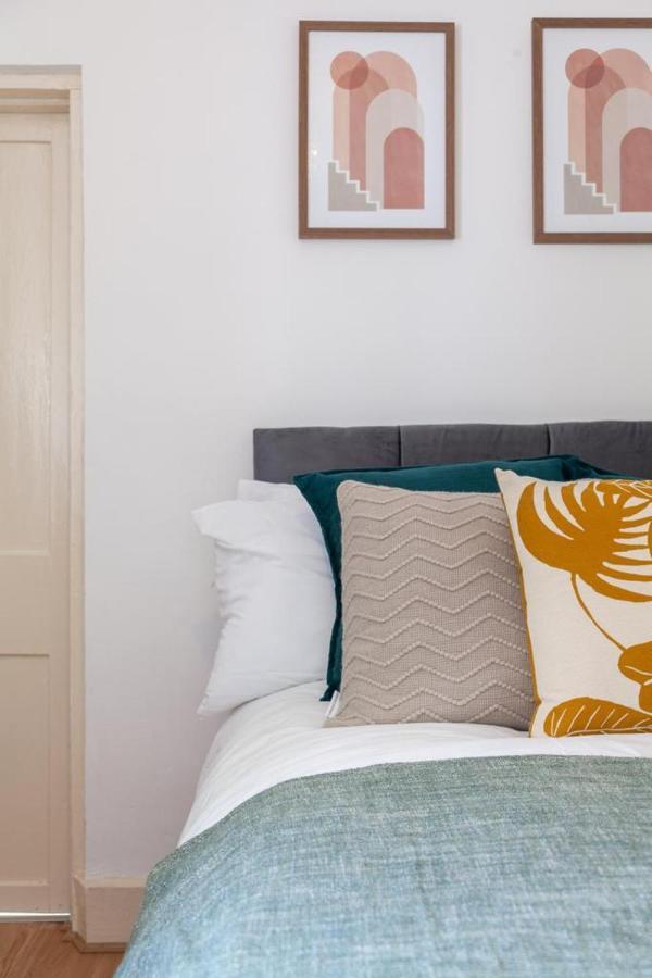 One Bedroom Flat In The Heart Of Brixton London Exterior foto